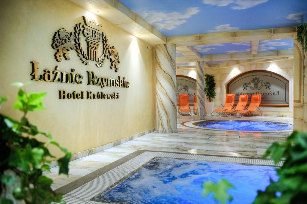 Hotel Krolewski Janow Lubelski Ngoại thất bức ảnh