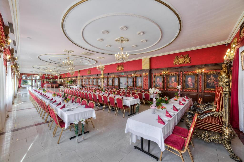 Hotel Krolewski Janow Lubelski Ngoại thất bức ảnh