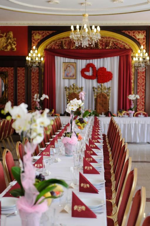Hotel Krolewski Janow Lubelski Ngoại thất bức ảnh