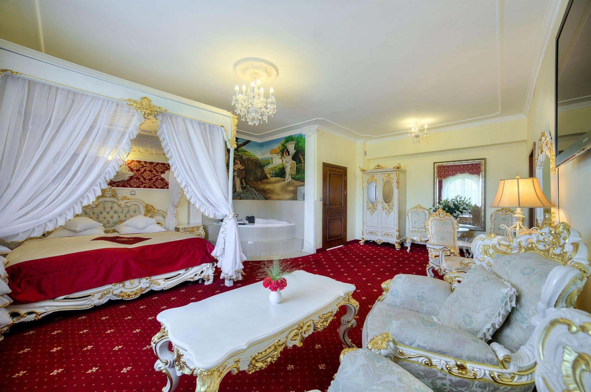 Hotel Krolewski Janow Lubelski Ngoại thất bức ảnh